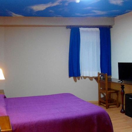 Hotel Venta El Molino 알카자드샌우안 외부 사진