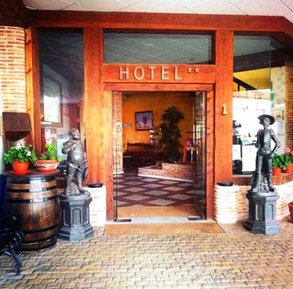 Hotel Venta El Molino 알카자드샌우안 외부 사진